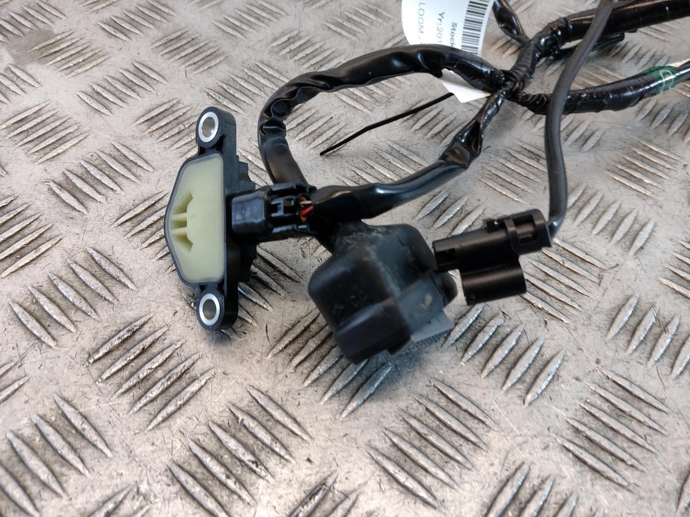 2017 HONDA VFR 800X Headlight Loom