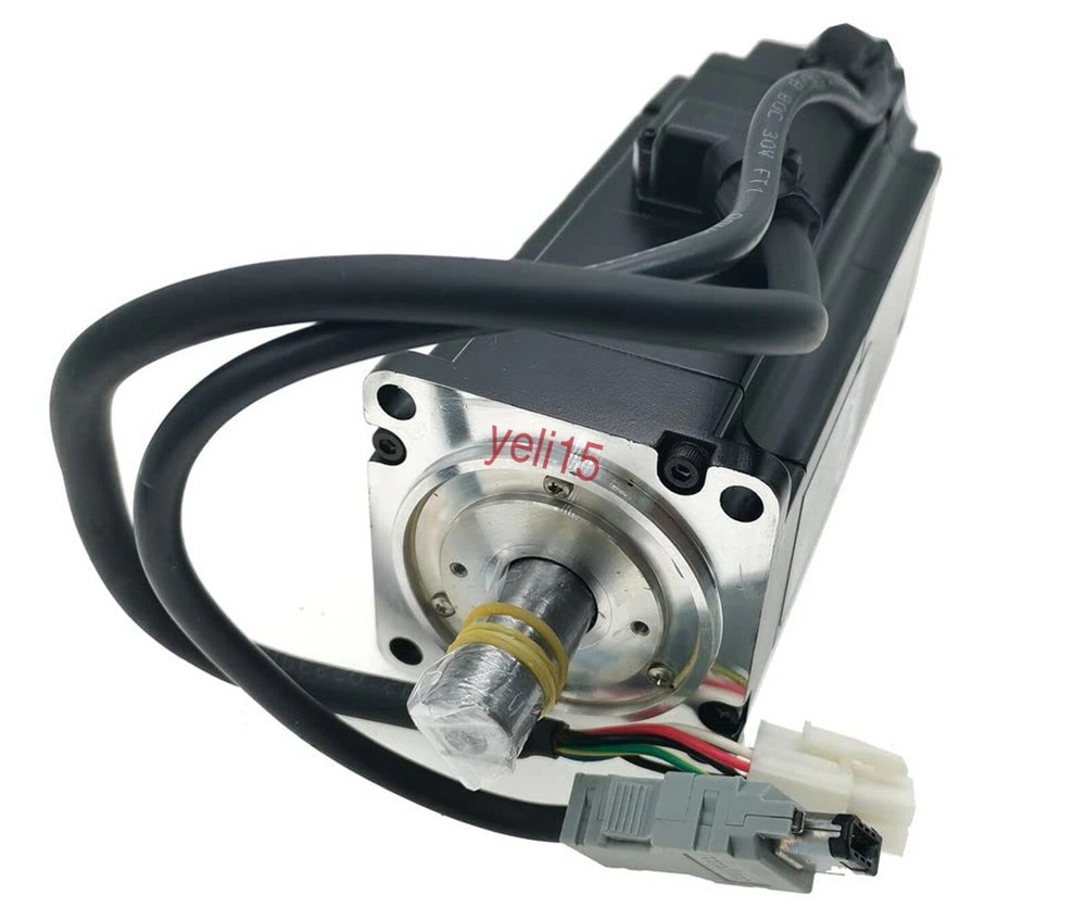YASKAWA SGM7J-04AFC6E Servo Motor NEW