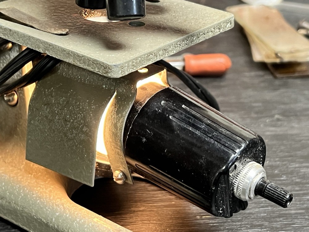 VINTAGE PORTER LABCRAFT EXPERIMENTAL LAB # 140 METAL CASE PYREX TUBES MICROSCOPE