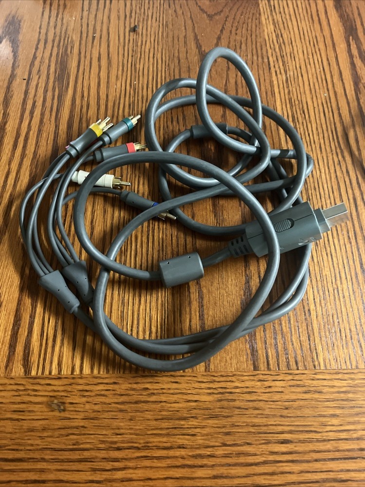 Xbox Bundle: Controller With Charger And Xbox And Tv Connectors