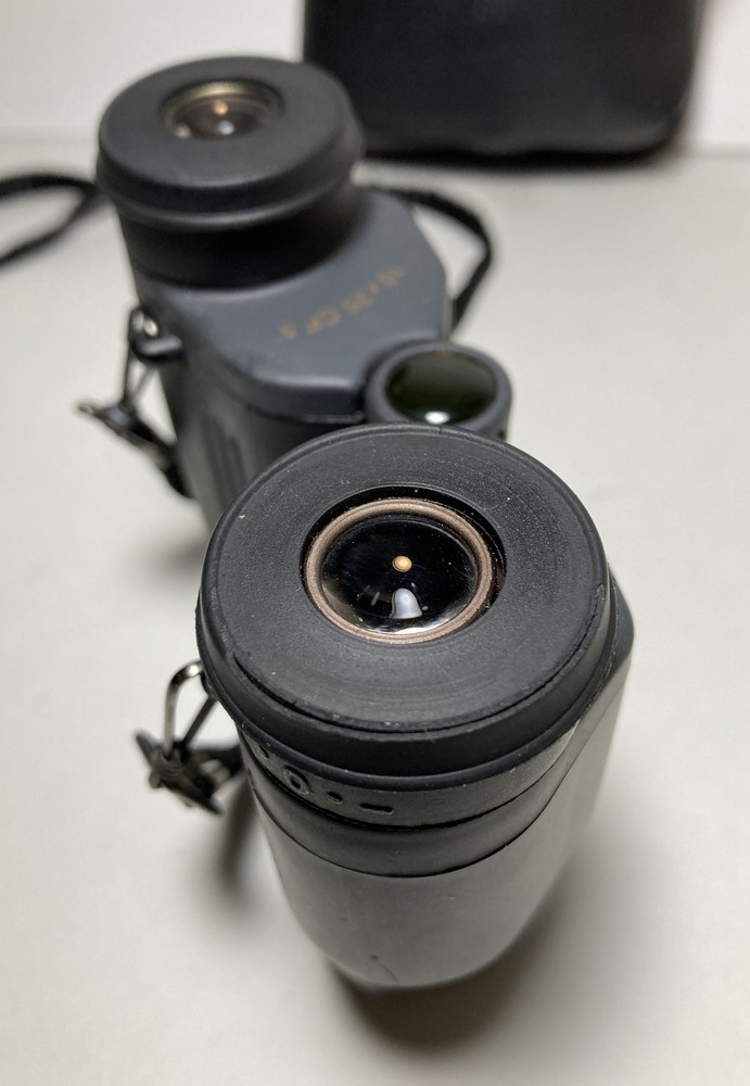 Leupold Compact Binoculars 10X25 CF 5* Wind River With Neck Strap And Case