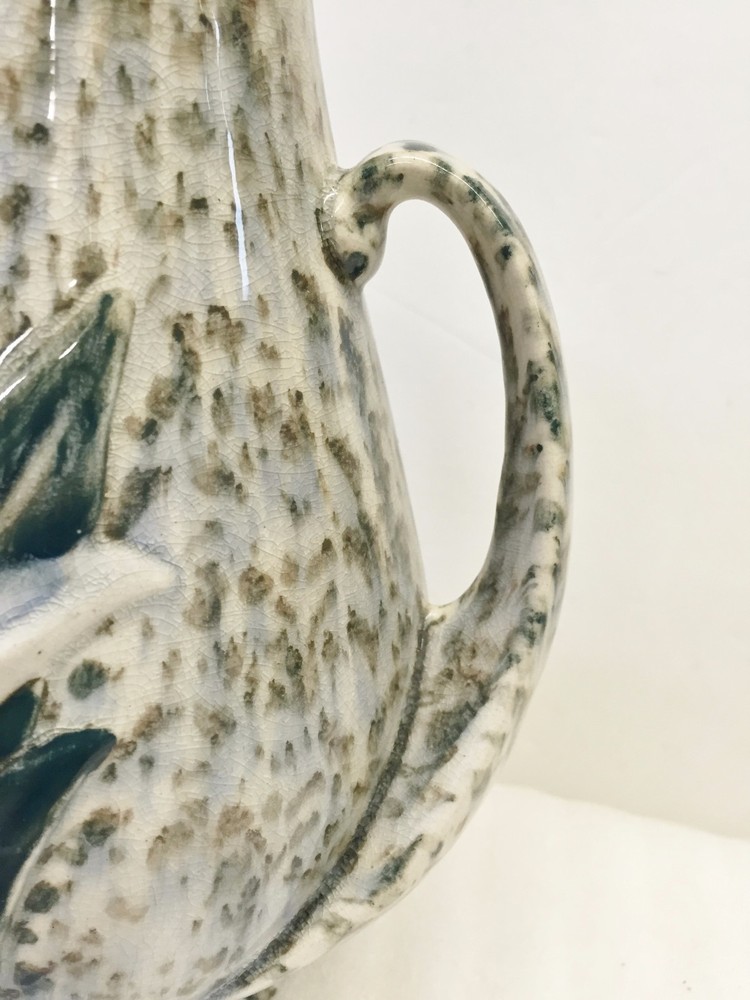 Green Splatter 2 Handle Vase w/Flower Front