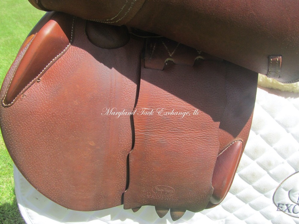 18" DEVOUCOUX BIARRITZ D3D close contact jumping saddle 3A flaps-2014 MODEL!