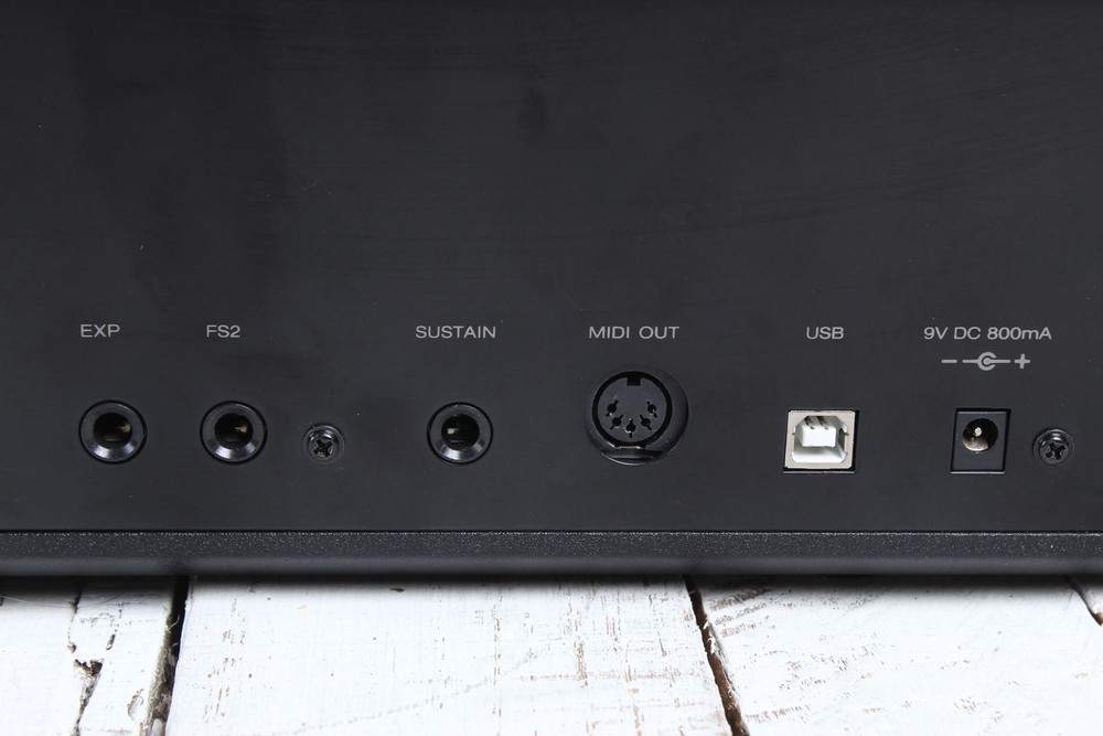 M-Audio Hammer 88 Keyboard Controller 88 Key USB / MIDI Keyboard Controller