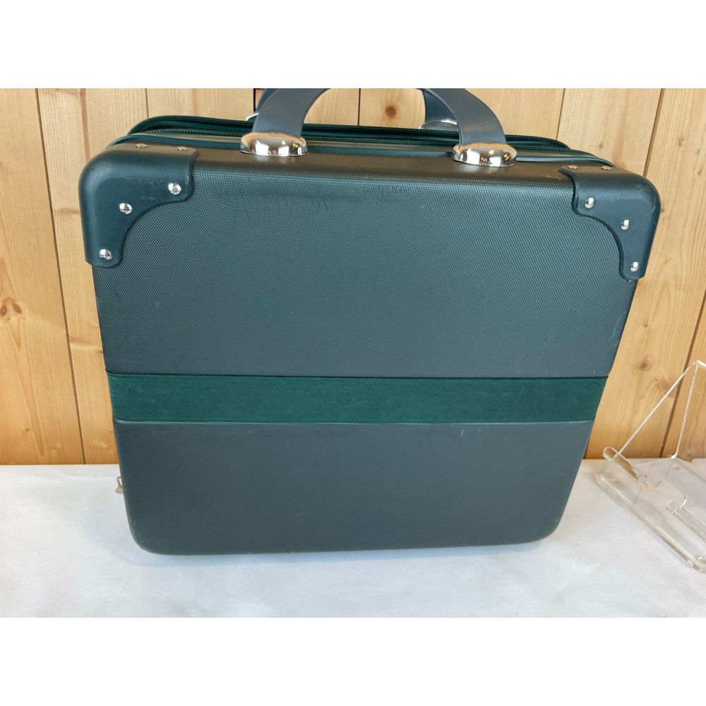 Electronic Production Portable DJ Set Up