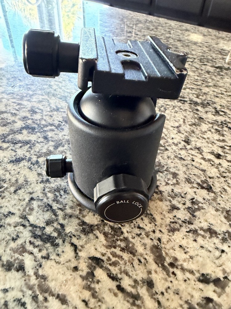 Benro KB2 Ball Head Tripod Head Quick Release Friction Control Ball Lock
