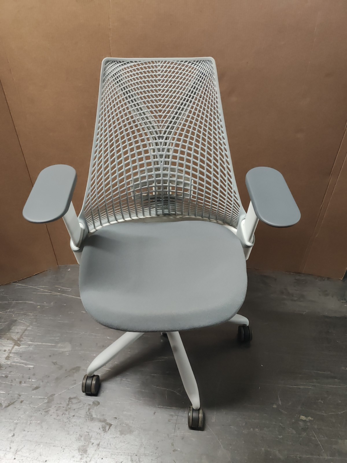 White Sayl Office Desk Chair by Herman Miller Loaded arms & Lumbar Grey Fabric