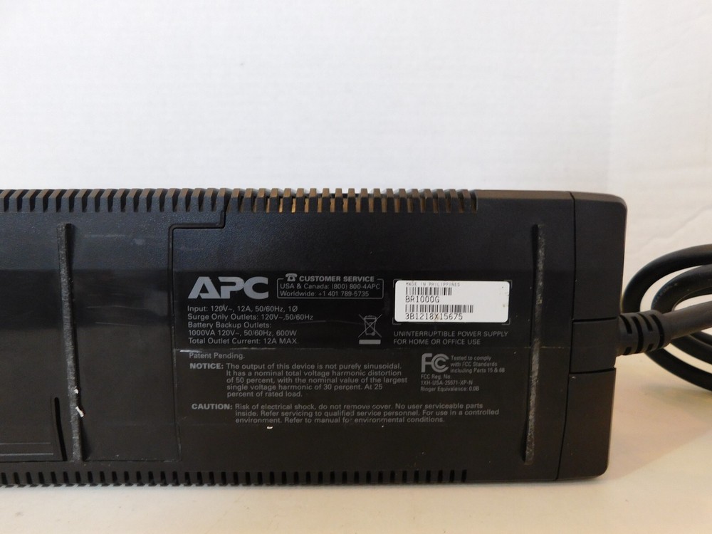 APC Back-UPS Pro 1000 Battery Backup BR1000G 8 Outlets INCLUDES BATTERY