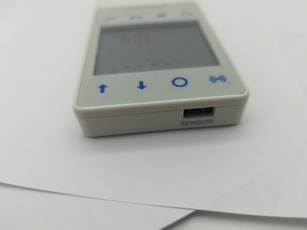 Traceable 6529 Barometric/Temperature/Humidity WIFI Data Logger - NEW BATTERIES