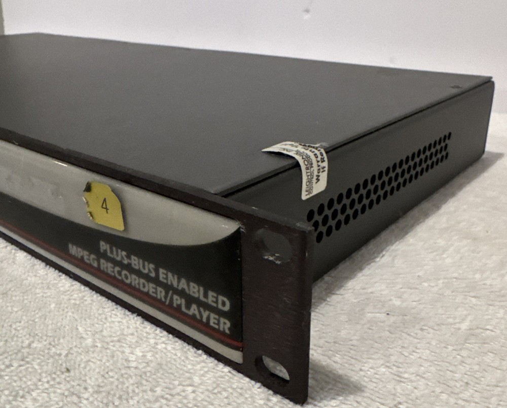 Leightronix TCD R/P Plus-Bus Enabled MPEG Recorder/Player Powers On Read