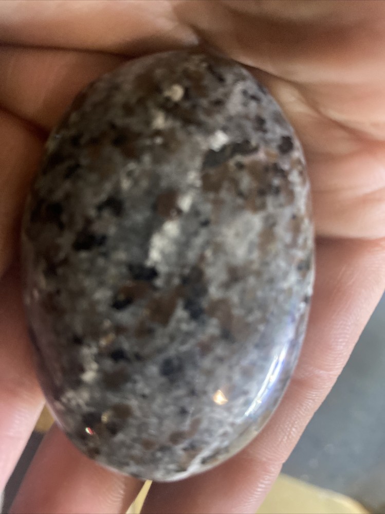 yooperlite palm stone