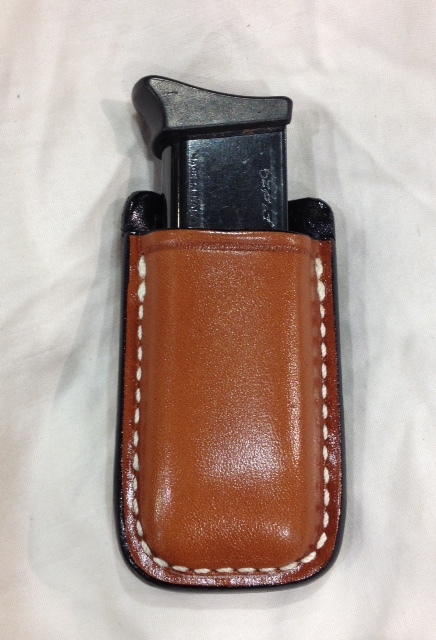 Leather Magazine Case -COLT 1911 Single Stack .45 / M&P SHIELD 9 mm ... (# 1111)
