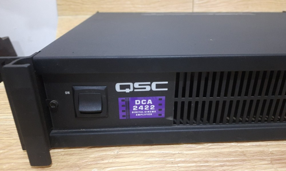 QSC DCA 2422 Digital Cinema Amplifier