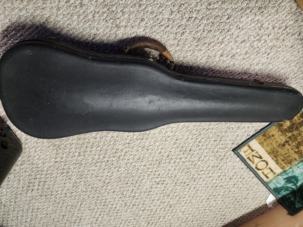 Vintage violin hard case