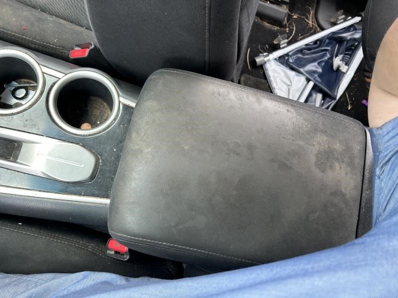 PATHFINDR 2013 Glove Box 104619545