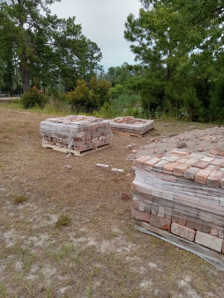 Vintage Red Reclaimed Bricks From 108 Year Old Building