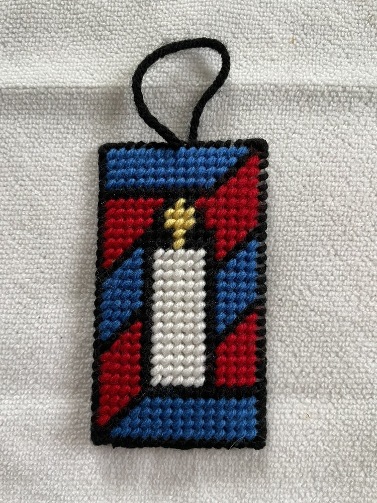 Needlepoint Candle: Red & Blue