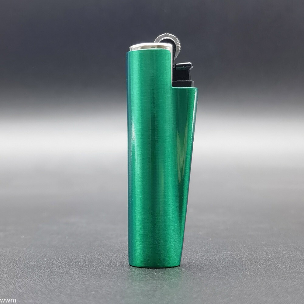 1x Clipper Lighter Full Size Green Refillable Metal Lighter Regular Flame W/Case