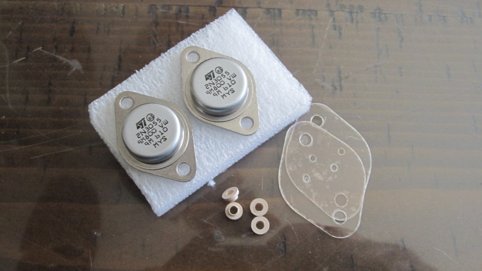 2pcs 2N3055 / TRANSISTOR / CROSSES TO ECG130,NTE130 / TO3