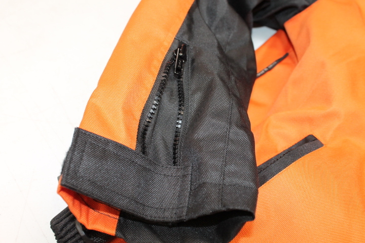 NEW MEDIUM ORANGE WATERPROOF POLYESTER ARMOR MOTORCYCLE JACKET *JACKET RUN SMALL