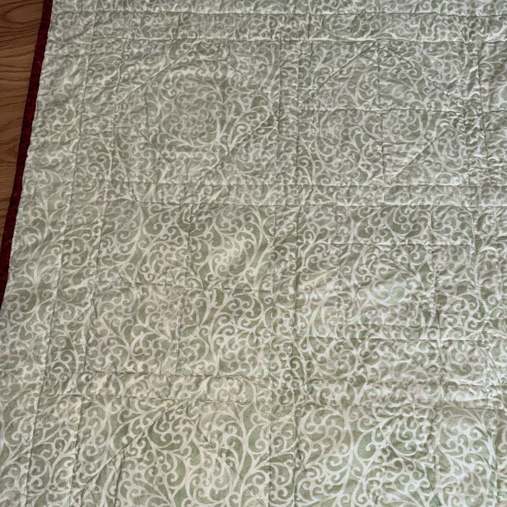 Handmade Christmas-themed Patchwork Quilt-40"by 40"