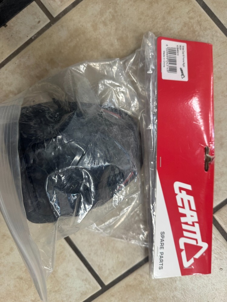LEATT KNEE CUPX-FRAME RIGHT 4108663015
