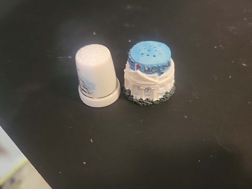2 PC Washington DC Souvenirs Thimble Sewing Set