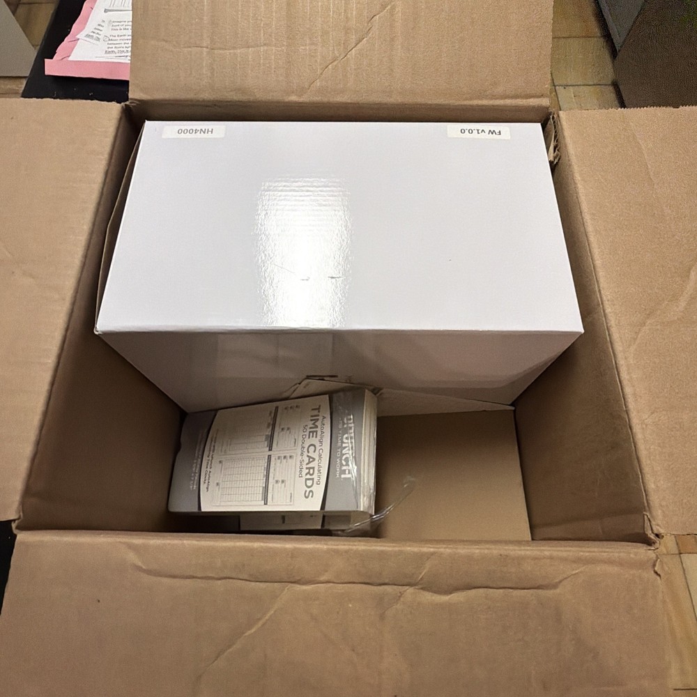 UPUNCH Auto-Align Calculating Time Clock Bundle UB2300 With Time Cards