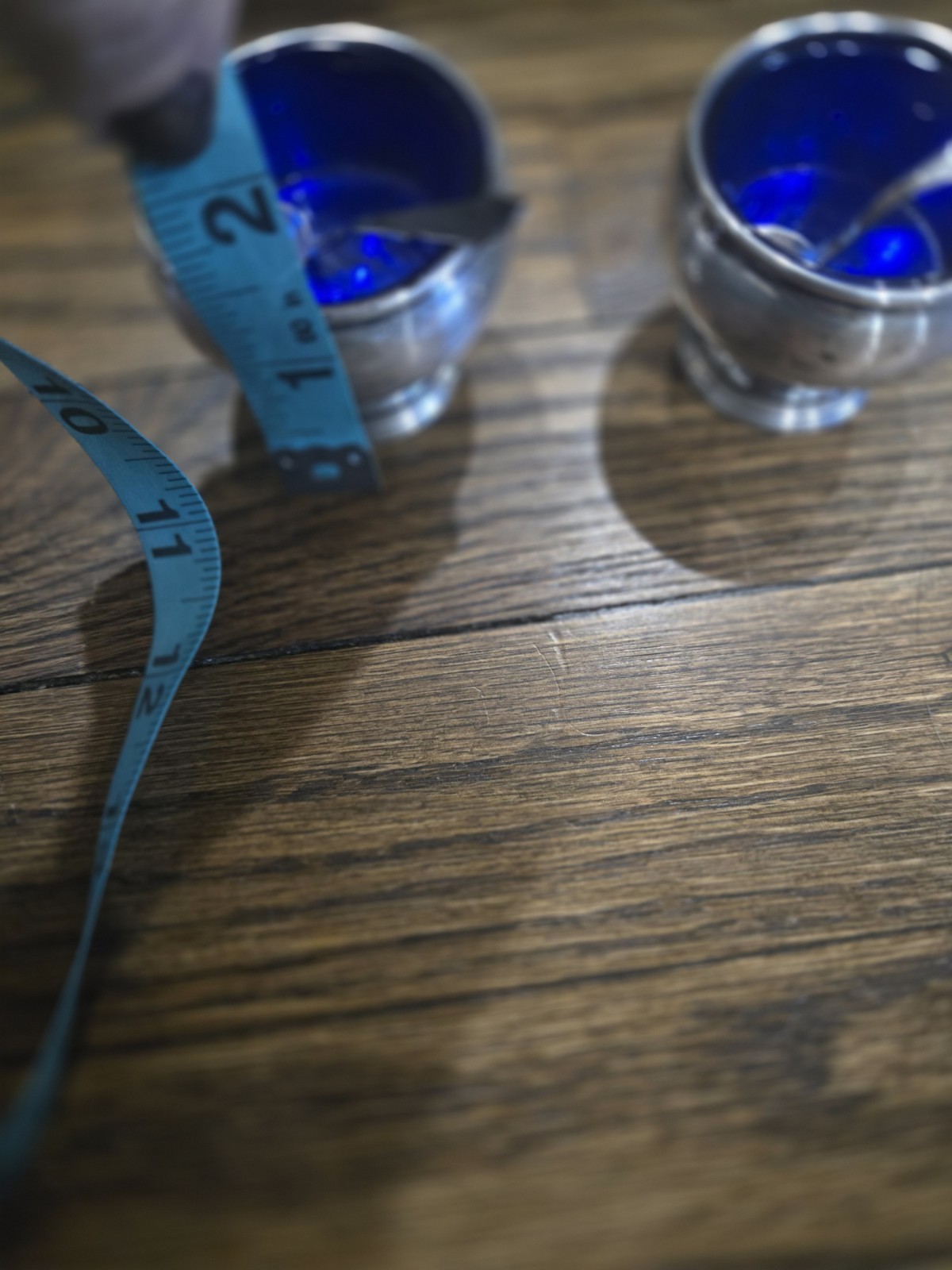 VINTAGE PAIR STERLING SILVER SALT CELLAR w/COBALT BLUE GLASS INSERT