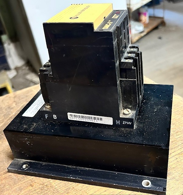 Allen Bradley Motor Controller 150-A16NB 16A SMC2 Soft Start