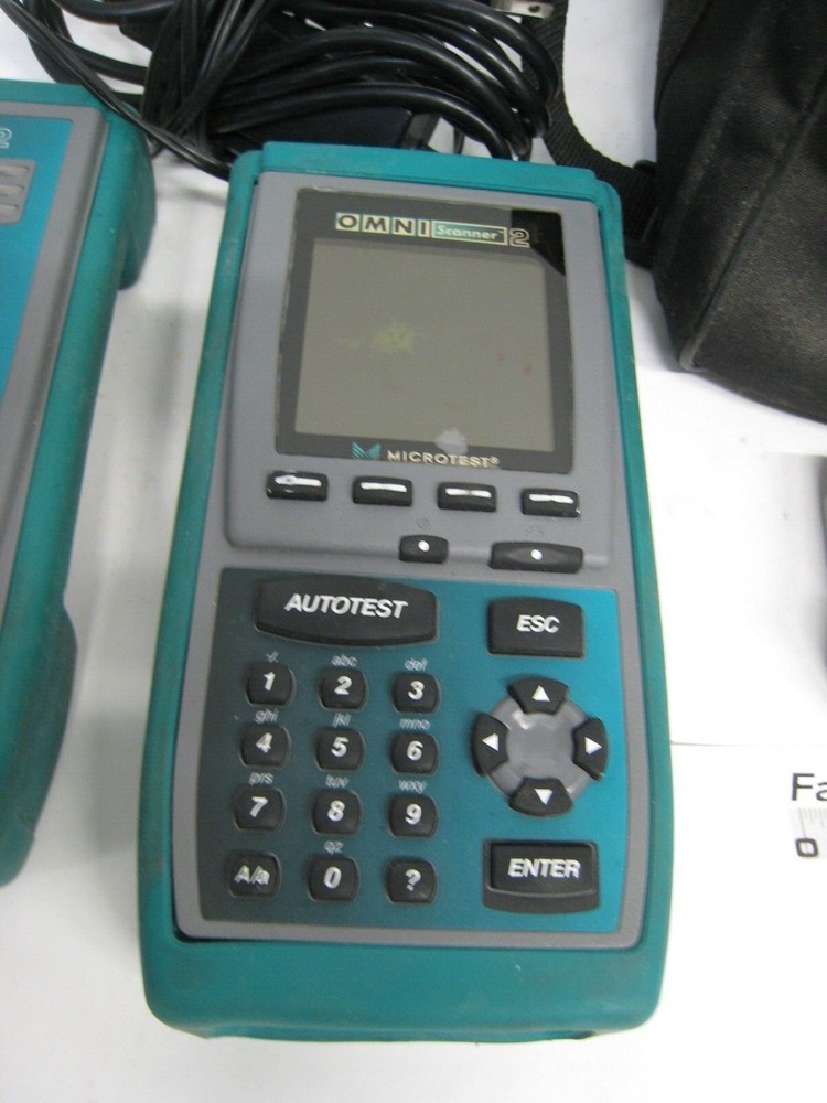 Fluke Networks Microtest OMNIScanner Cat6 Cat5e Digital Cable Analyzer