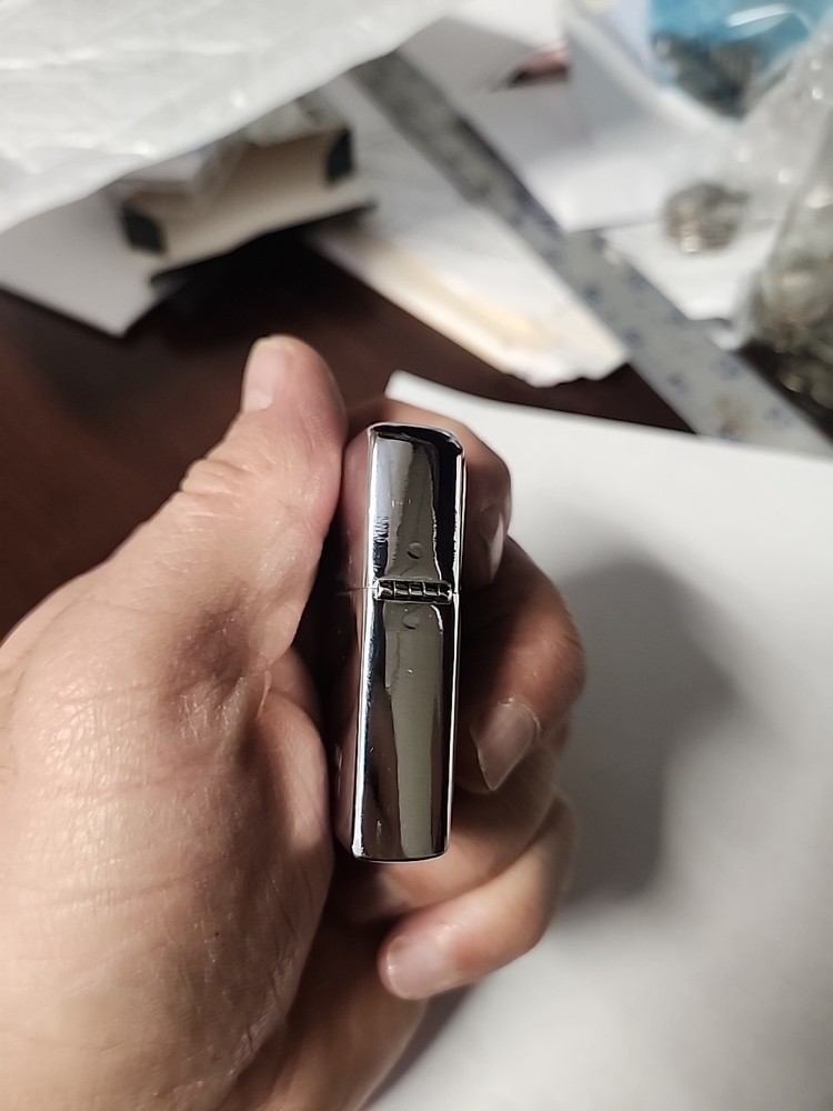 Vintage Ronson Wind II Lighter, Pristine