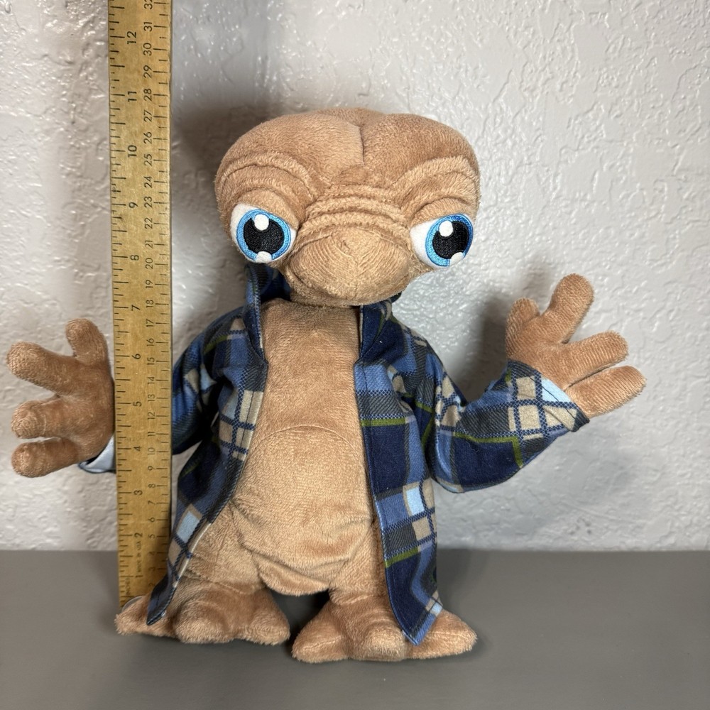 Universal Studios E.T. The Extra Terrestrial Blue Flannel Robe Plush Exclusive