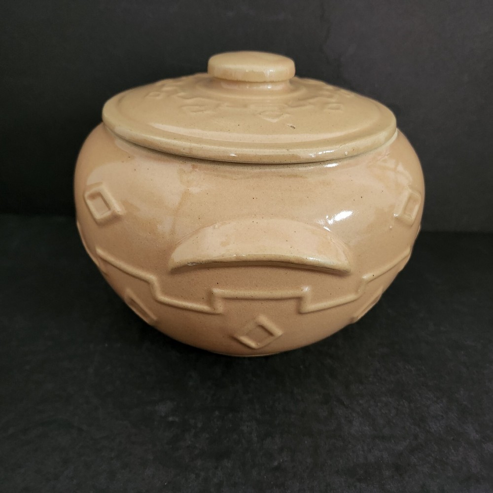 Monmouth Western Stoneware Been Pot 7" Light Brown