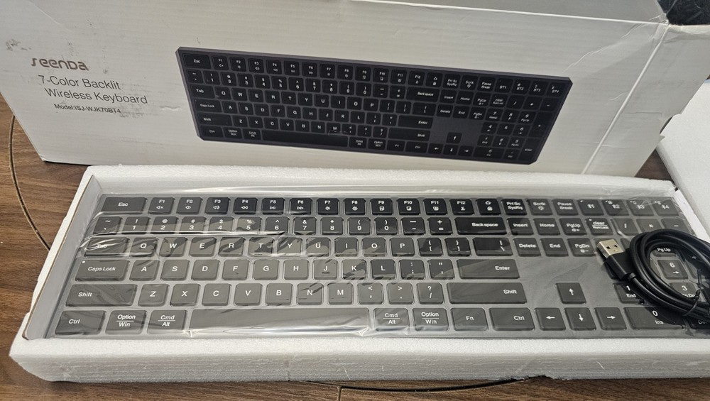 Logitech MK335 Wireless Keyboard &Mouse Combo & Seenda Wireless Keyboard Lot