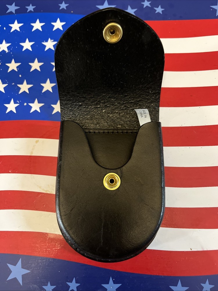 Dutyman 8111 Plain Leather Round Bottom Closed Single Cuff Case