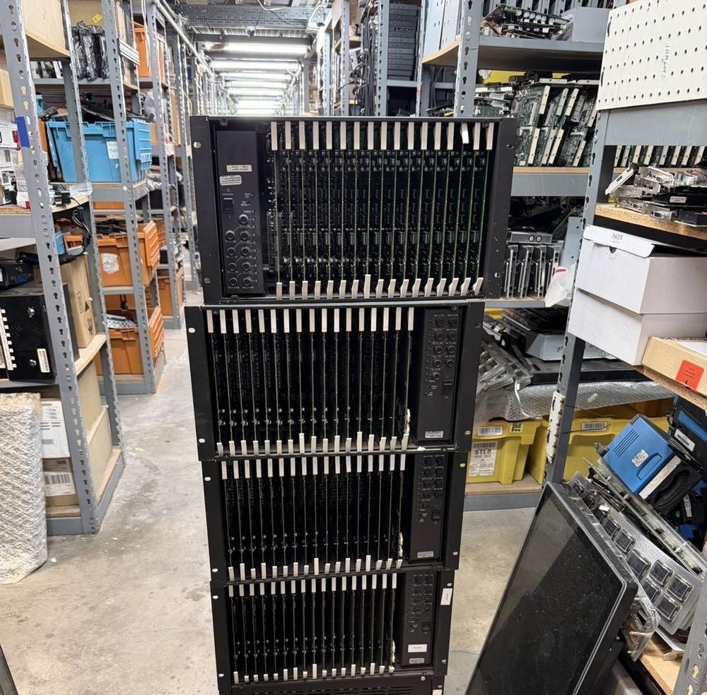 Bosch LTC 8903/60 Allegiant Video Matrix (no front Covers)