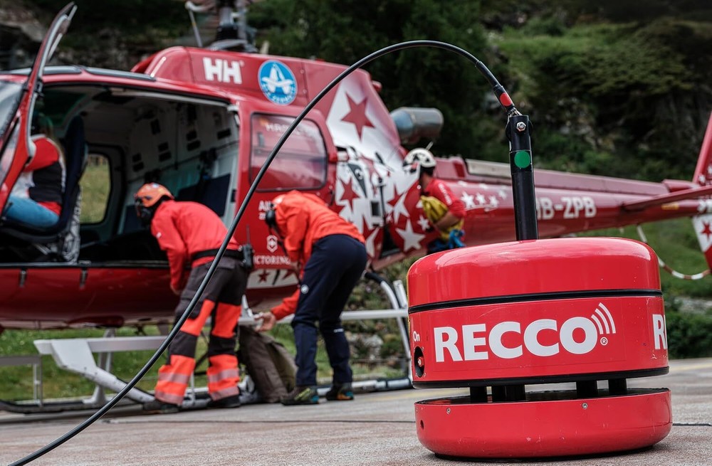 Backpack Rescue Reflector