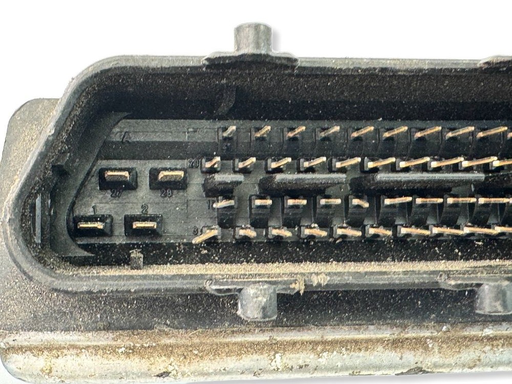 Fiat Panda II 2008 Engine Control Module 6160112703 BVV3179