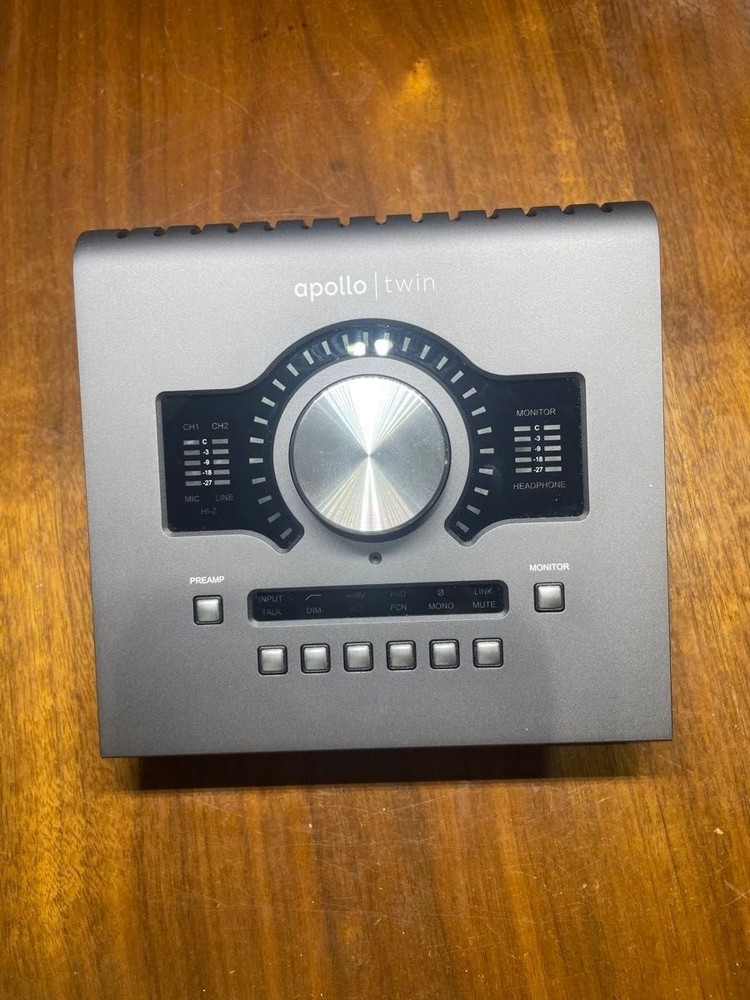 Universal Audio Apollo Twin MKII Solo Audio Interface Classics Bundle Included