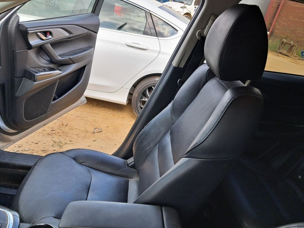 CX-9 2018 Glove Box 4792792