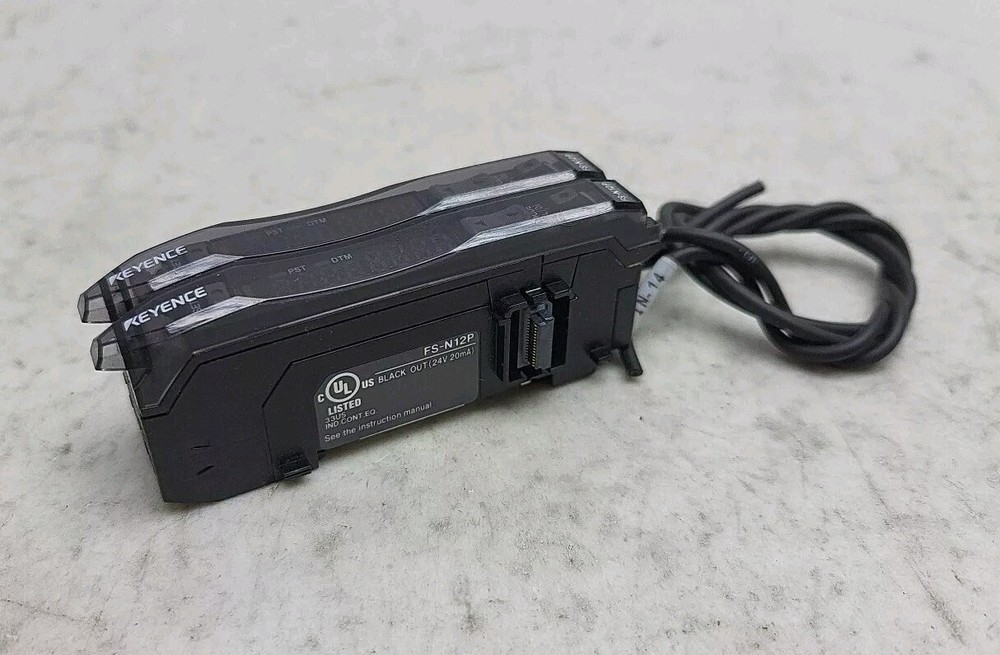 2 Pack Keyence FS-N12P Fiber Optic Amplifier Expansion Unit