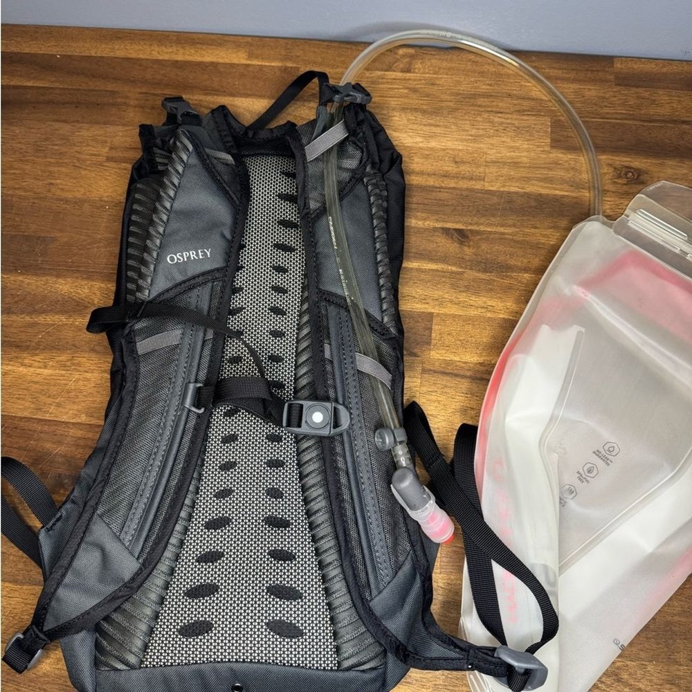 Osprey Katari 3 Black Hydration Backpack, 2.5L (85oz)