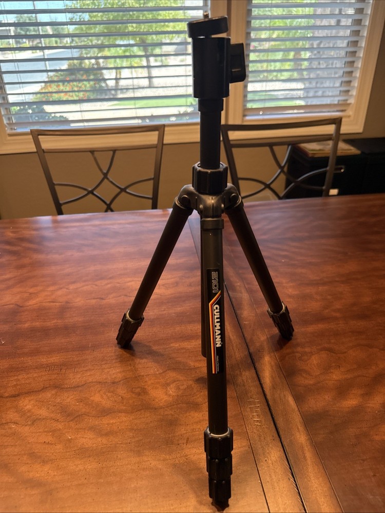 Cullmann 2101 Compact Camera Tripod with Ball Head Extends To 43”