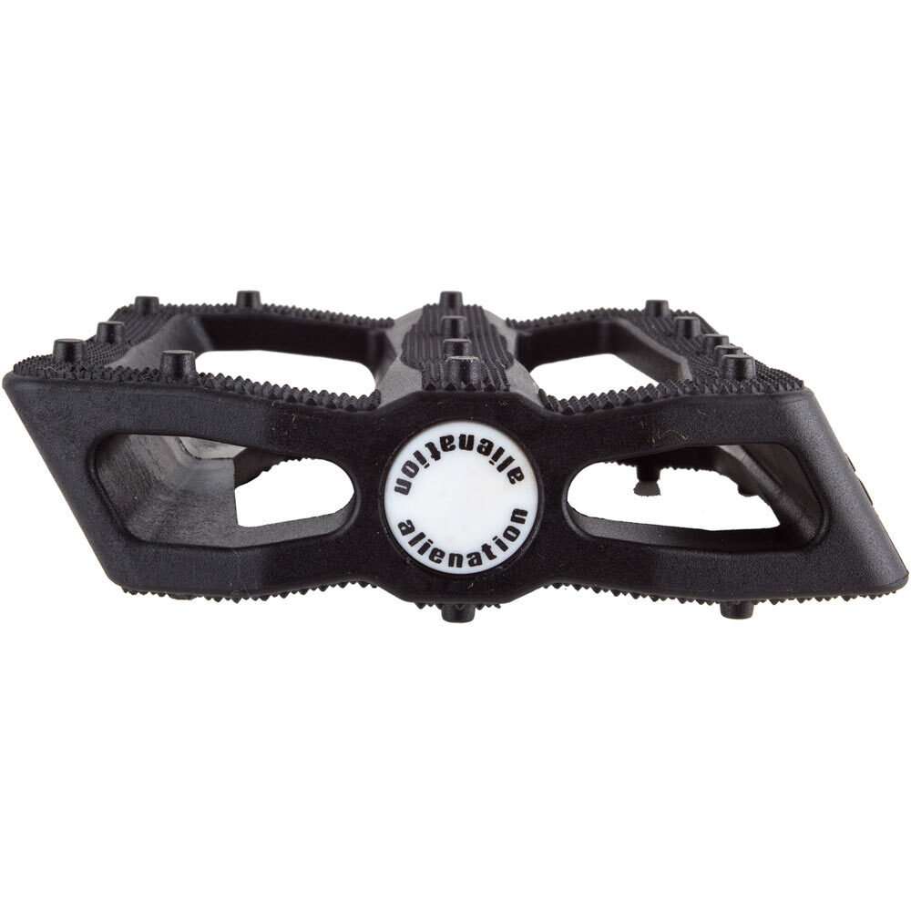 Alienation Effects Pedals 9/16" Black