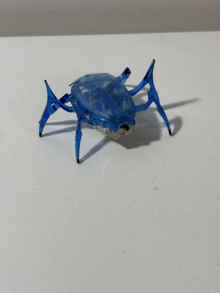 HexBug Blue Scarab Robotic Working