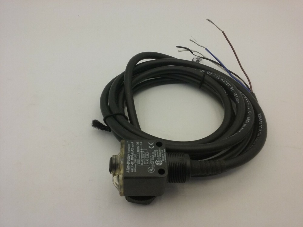ALLEN BRADLEY 42EF-D1MPAK-A2 PHOTOELECTRIC DIFFUSE SENSOR SERIES A NNB