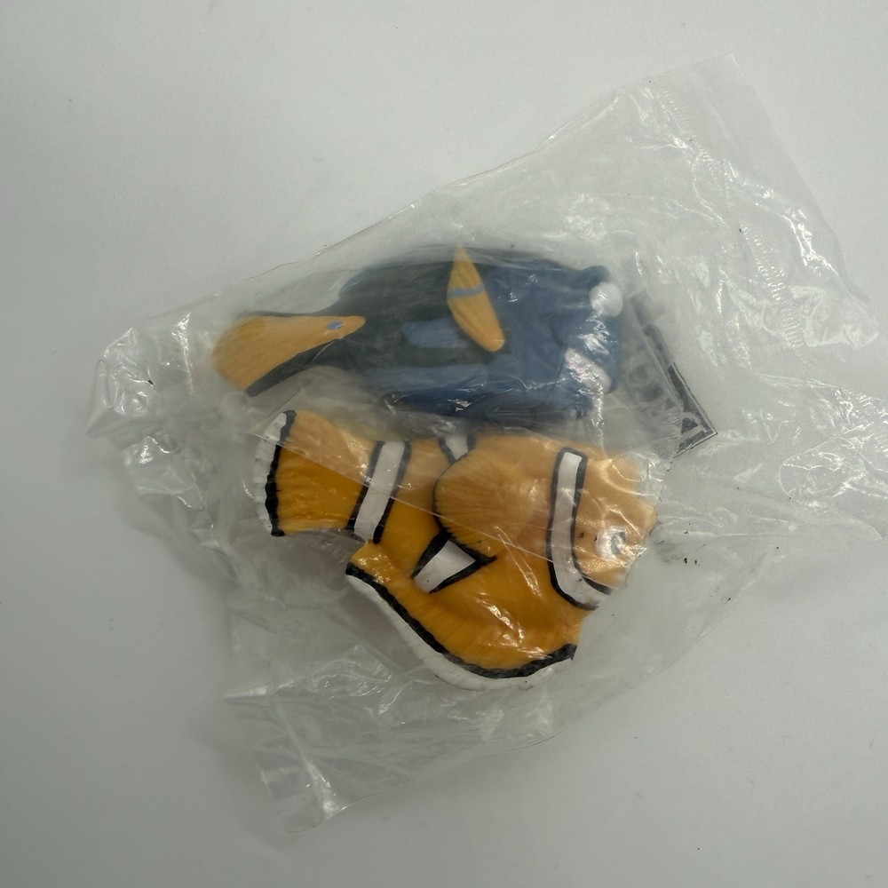 Finding Nemo Cake Topper Decoration Nemo Dory Toy Squirter Decopac New Sealed