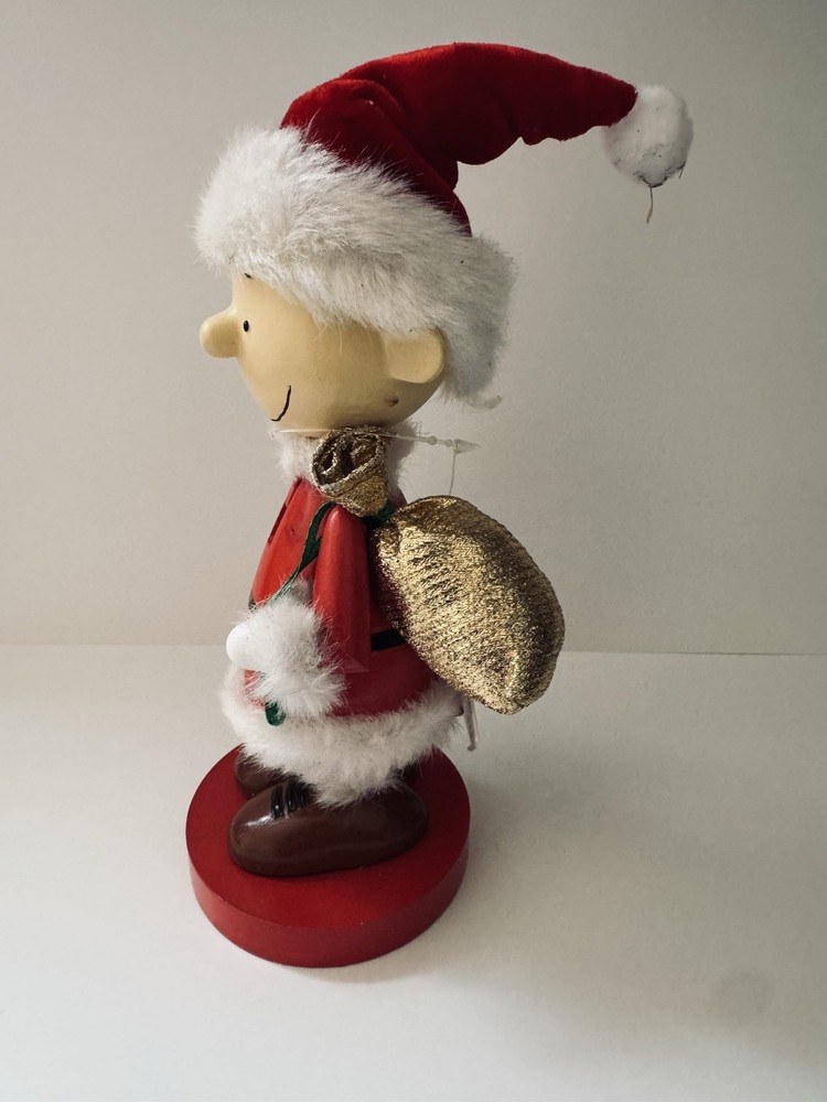 Peanuts Charlie Brown 2016 Santa Christmas Decorative Nutcracker 10” NWT