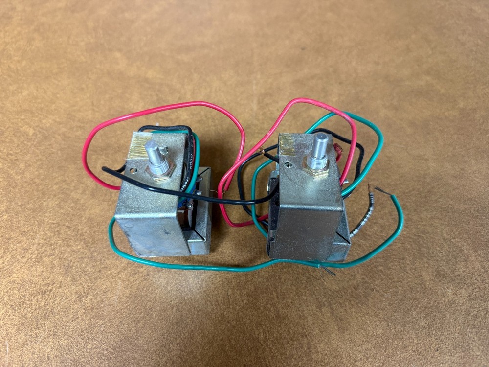 (2) Attenuator Volume Control